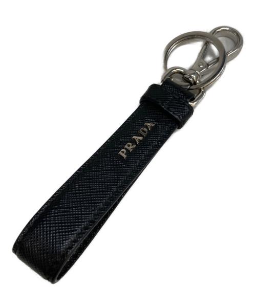 PRADA（プラダ）PRADA (プラダ) サフィアーノレザー キーリング・トライアングルロゴ・キーホルダー・ストラップ　2PP68T　 ブラックの古着・服飾アイテム