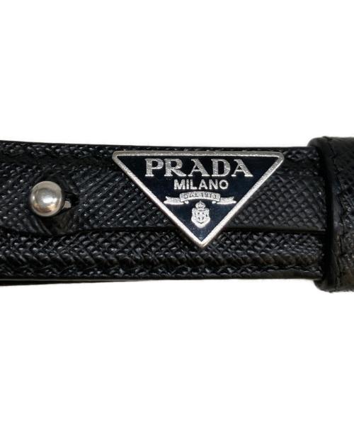 PRADA（プラダ）PRADA (プラダ) サフィアーノレザー キーリング・トライアングルロゴ・キーホルダー・ストラップ　2PP68T　 ブラックの古着・服飾アイテム
