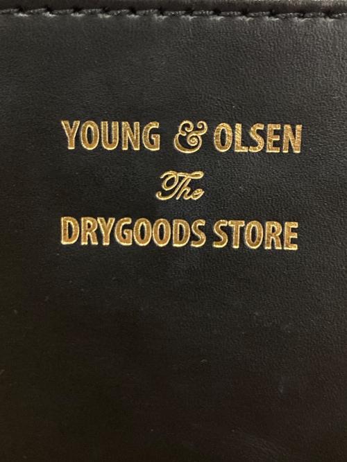 YOUNG & OLSEN The DRYGOODS STORE（ヤングアンドオルセン ザ ドライグッズストア）YOUNG & OLSEN The DRYGOODS STORE (ヤングアンドオルセン ザ ドライグッズストア) ショルダーバッグ ブラックの古着・服飾アイテム