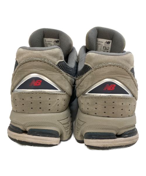 NEW BALANCE（ニューバランス）NEW BALANCE (ニューバランス) ML2002RA ローカットスニーカー グレー サイズ:28の古着・服飾アイテム