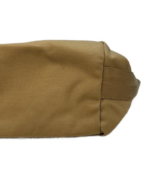 BRIEFING（ブリーフィング）BRIEFING (ブリーフィング) SHOT BUCKET バッグ コヨーテの古着・服飾アイテム