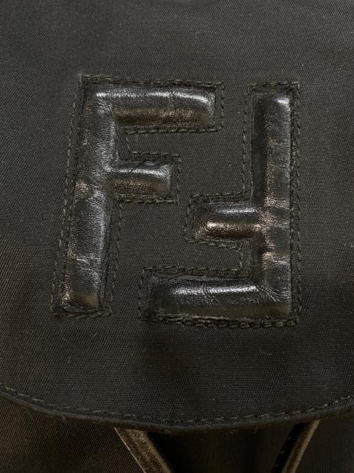 FENDI（フェンディ）FENDI (フェンディ) FFロゴナイロン巾着リュックサック ブラックの古着・服飾アイテム