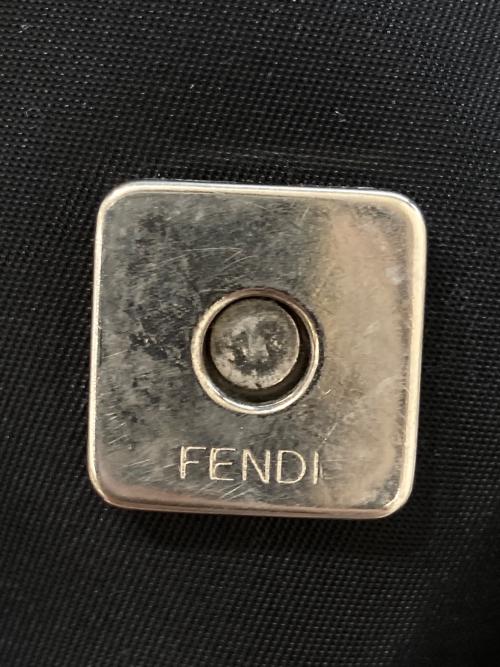 FENDI（フェンディ）FENDI (フェンディ) FFロゴナイロン巾着リュックサック ブラックの古着・服飾アイテム
