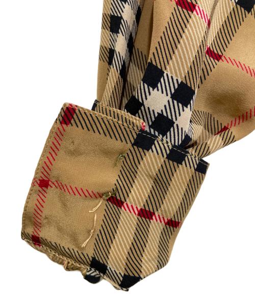Burberry's（バーバリーズ）Burberry's (バーバリーズ) ノーカラーシルクシャツ ベージュ サイズ:9の古着・服飾アイテム