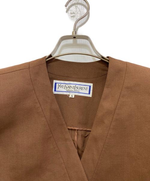 Yves Saint Laurent（イヴサンローラン）Yves Saint Laurent (イヴサンローラン) ノーカラージャケット ブラウン サイズ:Sの古着・服飾アイテム