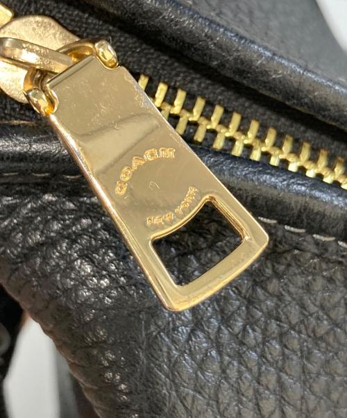 COACH（コーチ）COACH (コーチ) ローレルショルダーバッグ ブラックの古着・服飾アイテム