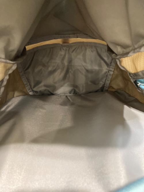 Patagonia（パタゴニア）Patagonia (パタゴニア) レフュジオ・デイパック 26L　47913　 ベージュの古着・服飾アイテム