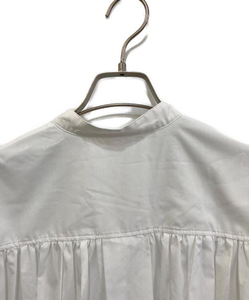 LE PHIL（ル フィル）LE PHIL (ル フィル) ブロードギャザーブラウス ホワイト サイズ:Fの古着・服飾アイテム