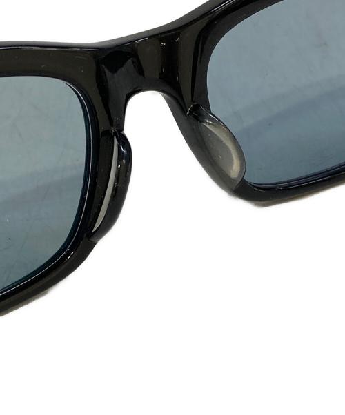 OLIVER PEOPLES（オリバーピープルズ）OLIVER PEOPLES (オリバーピープルズ) Ari-R/サングラス　49□21-145 ブラックの古着・服飾アイテム