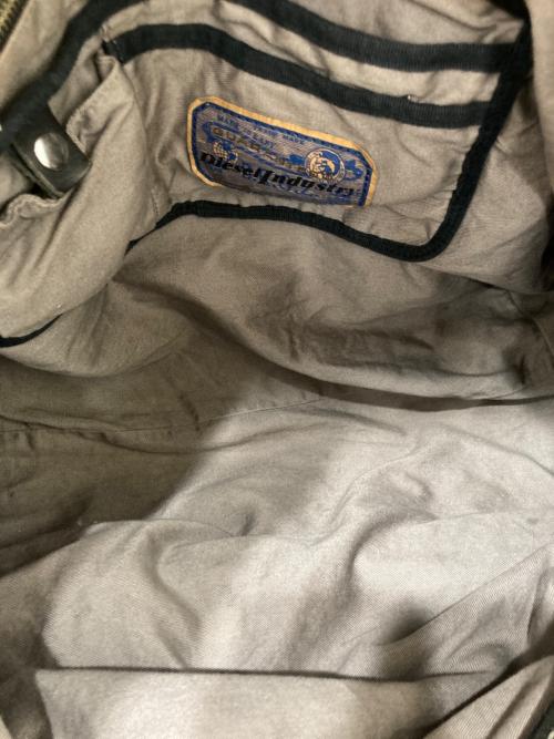 DIESEL（ディーゼル）DIESEL (ディーゼル) ユーズド加工トートバッグ グレーの古着・服飾アイテム