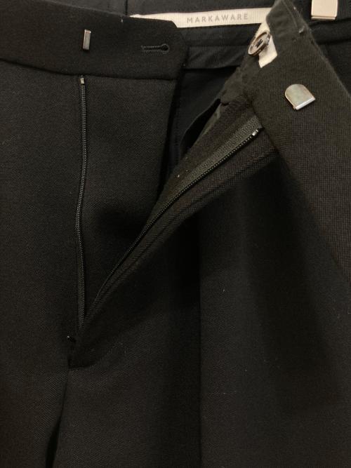 MARKWARE（マーカウェア）MARKWARE (マーカウェア) PLEATED WIDE TROUSERS ORGANIC WOOL TAXEED CLOTH　A22C-11PT02C ブラック サイズ:3の古着・服飾アイテム