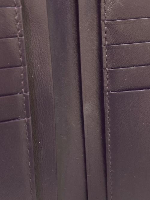 BOTTEGA VENETA（ボッテガベネタ）BOTTEGA VENETA (ボッテガベネタ) マキシ イントレチャート 2つ折り財布 パープルの古着・服飾アイテム