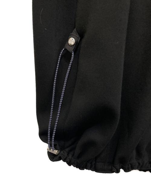 OMMO（オーエムエムオー）OMMO (オーエムエムオー) COCOON SWEAT SK ブラック サイズ:36の古着・服飾アイテム