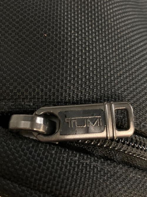 TUMI（トゥミ）TUMI (トゥミ) トラベルポーチ　22190D4 ブラックの古着・服飾アイテム