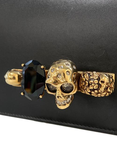 ALEXANDER McQUEEN（アレキサンダーマックイーン）ALEXANDER McQUEEN (アレキサンダーマックイーン) Calfskin Mini Jeweled Knuckle Satchel Black ブラックの古着・服飾アイテム