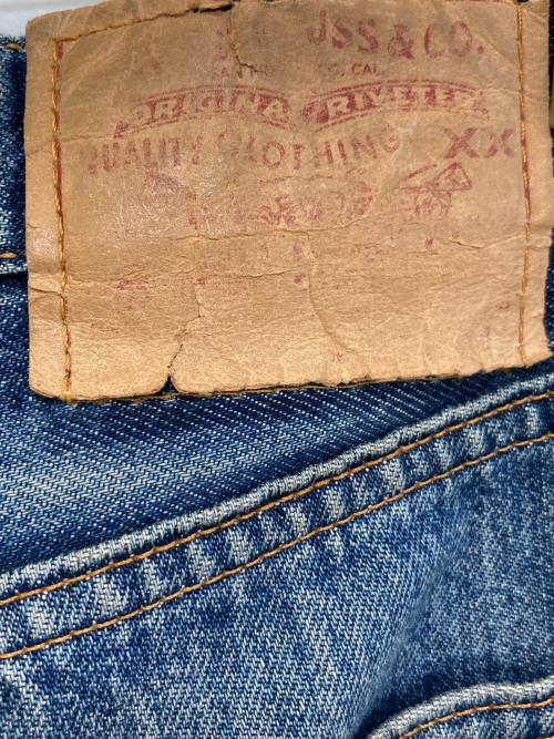 LEVI'S（リーバイス）LEVI'S (リーバイス) 501 デニムパンツ ブルー サイズ:32の古着・服飾アイテム