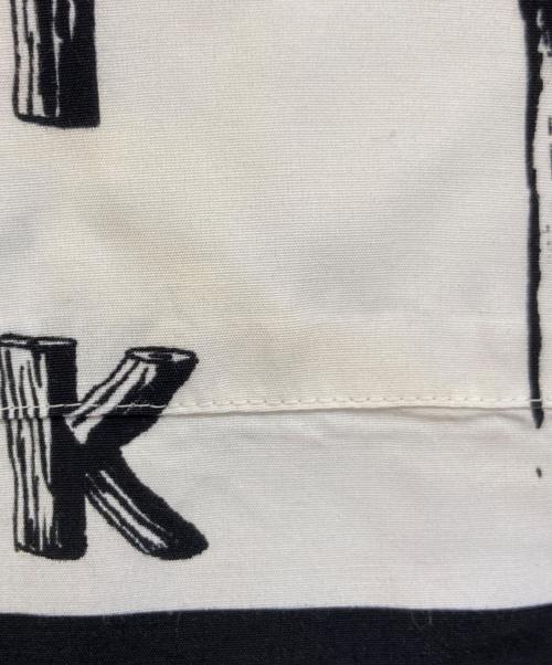 SUPREME（シュプリーム）SUPREME (シュプリーム) Mike Kelley (マイクケリー) S/S Shirt ホワイト サイズ:Mの古着・服飾アイテム
