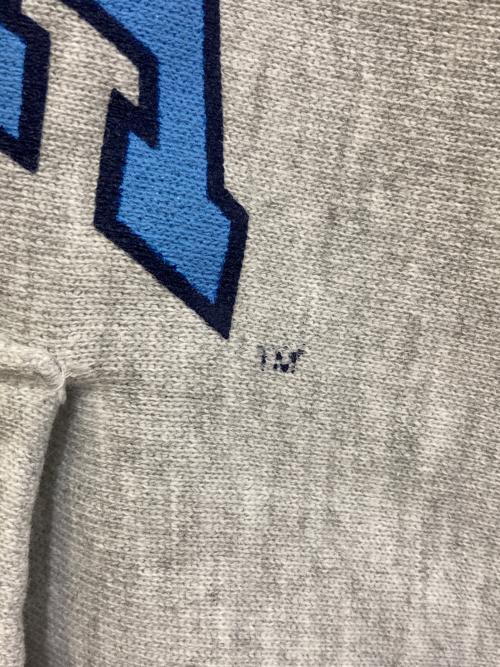 Champion REVERSE WEAVE（チャンピオン リバース ウィーブ）Champion REVERSE WEAVE (チャンピオン リバース ウィーブ) リバースウィーブパーカー グレー サイズ:MEDIUMの古着・服飾アイテム