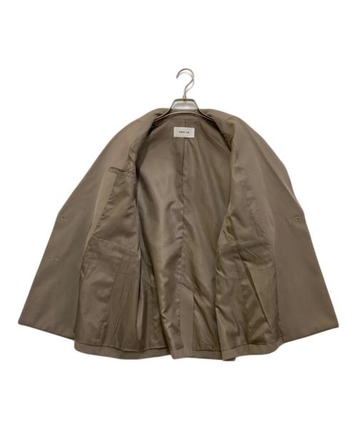 FRAY ID（フレイ アイディー）FRAY ID (フレイ アイディー) ダブルブレストピークドラペルジャケット ベージュの古着・服飾アイテム