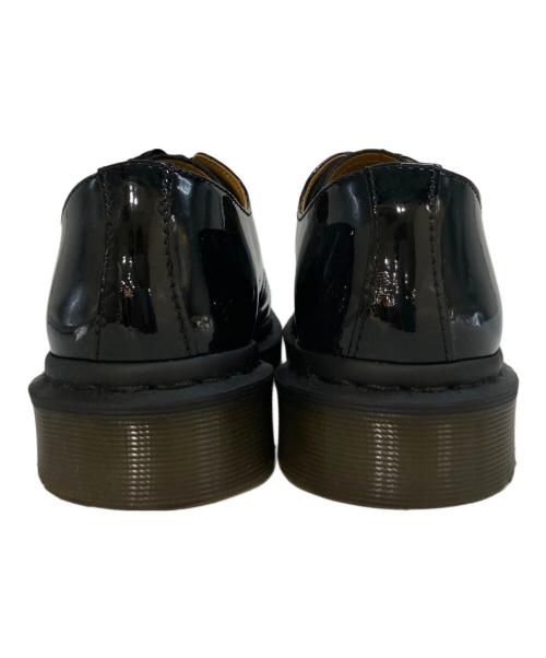 Dr.Martens（ドクターマーチン）Dr.Martens (ドクターマーチン) BEAMS (ビームス) パテントレザー3ホールシューズ ブラック サイズ:38の古着・服飾アイテム