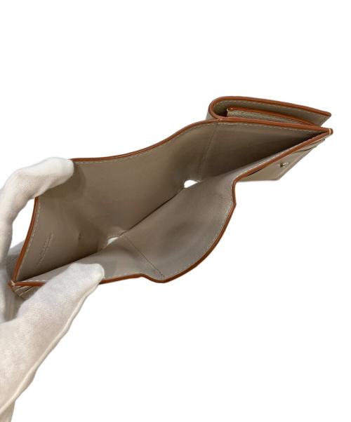 LOEWE（ロエベ）LOEWE (ロエベ) アナグラム トライフォールド ウォレット C821TR2X02 グレー×ブラウンの古着・服飾アイテム