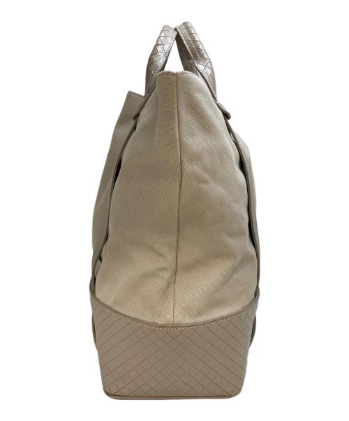 BOTTEGA VENETA（ボッテガベネタ）BOTTEGA VENETA (ボッテガベネタ) イントレチャートトートバッグ ベージュの古着・服飾アイテム