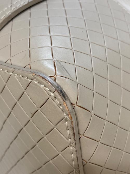 BOTTEGA VENETA（ボッテガベネタ）BOTTEGA VENETA (ボッテガベネタ) イントレチャートトートバッグ ベージュの古着・服飾アイテム