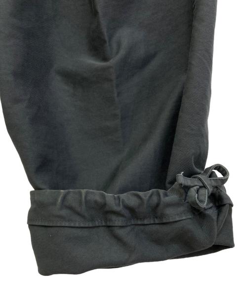 PRADA（プラダ）PRADA (プラダ) Re Nylon Triangle Logo Plate Nylon Cargo Pants　SPH286 S222 グレー サイズ:XSの古着・服飾アイテム
