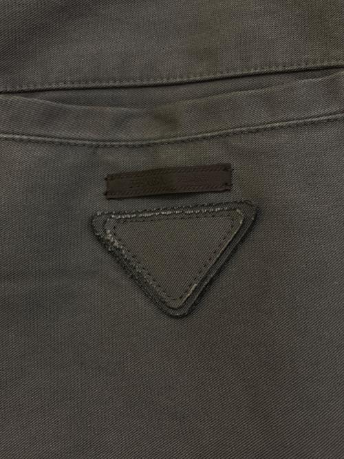 PRADA（プラダ）PRADA (プラダ) Re Nylon Triangle Logo Plate Nylon Cargo Pants　SPH286 S222 グレー サイズ:XSの古着・服飾アイテム