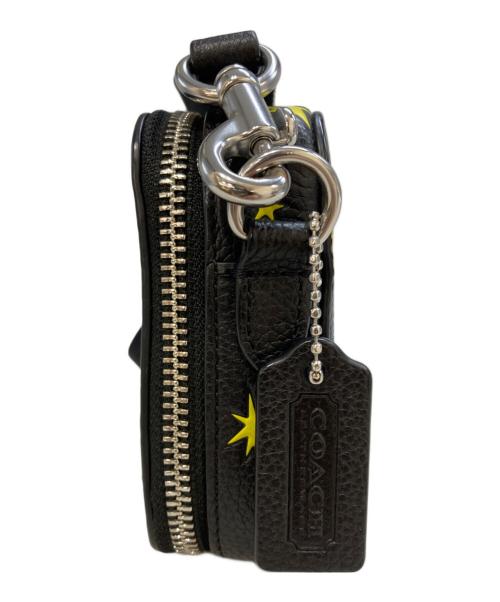 COACH（コーチ）COACH (コーチ) 【コズミック】 コーチ チャーター スリム クロスボディ・プラネット プリント　CN622 ブラックの古着・服飾アイテム