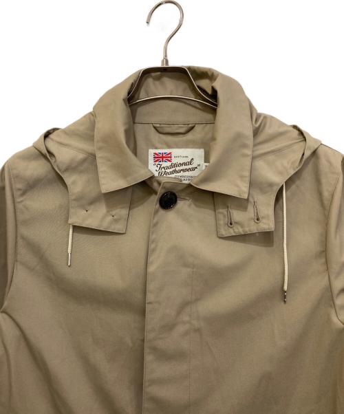 Traditional Weatherwear（トラディショナルウェザーウェア）Traditional Weatherwear (トラディショナルウェザーウェア) フード付コート　MACKJ202211 ベージュ サイズ:38の古着・服飾アイテム