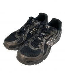 NEW BALANCE（ニューバランス）の古着「ローカットスニーカー U740BR2」｜ブラック