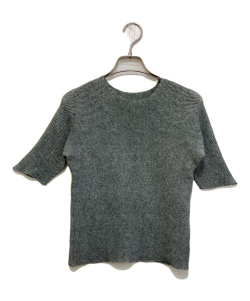 ISSEY MIYAKE（イッセイミヤケ）ISSEY MIYAKE (イッセイミヤケ) プリーツＴシャツ　PP68FK807 グレー サイズ:3の古着・服飾アイテム