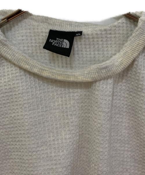 THE NORTH FACE（ザ ノース フェイス）THE NORTH FACE (ザ ノース フェイス) L/S Warm Waffle Crew NT62436 ホワイト サイズ:XLの古着・服飾アイテム