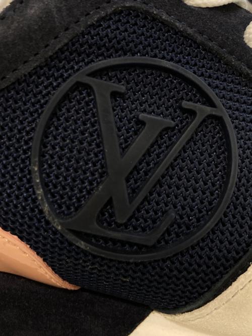 LOUIS VUITTON（ルイ ヴィトン）LOUIS VUITTON (ルイ ヴィトン) ローカットスニーカー  CL0158 ネイビー サイズ:38 1/2の古着・服飾アイテム