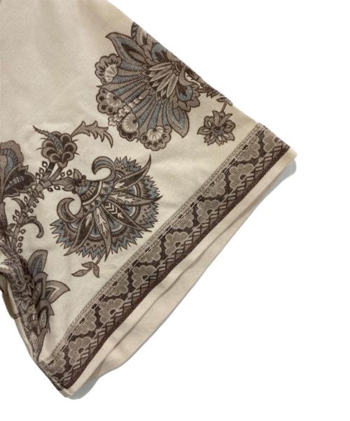 ETRO（エトロ）ETRO (エトロ) 花柄プリントTシャツ　251-MRMA0004-AK598 ベージュ サイズ:XSの古着・服飾アイテム