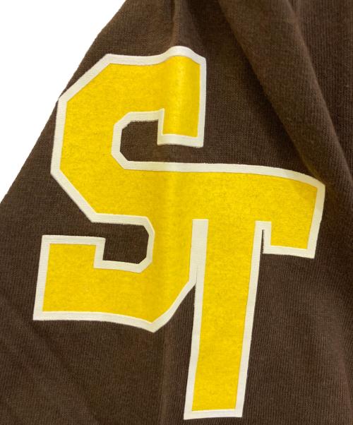 stussy（ステューシー）stussy (ステューシー) 00‘ｓプリントTシャツ ブラウン サイズ:Mの古着・服飾アイテム