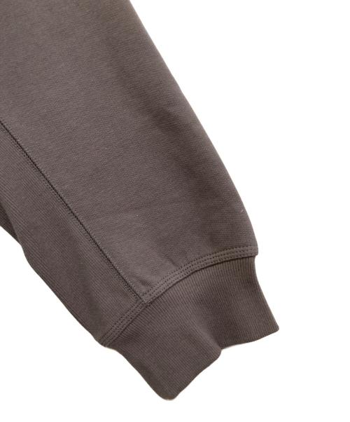 Carhartt WIP（カーハート ワーク イン プログレス）Carhartt WIP (カーハート ワーク イン プログレス) HOODED AMERICAN SCRIPT JACKET グレー サイズ:XL 未使用品の古着・服飾アイテム