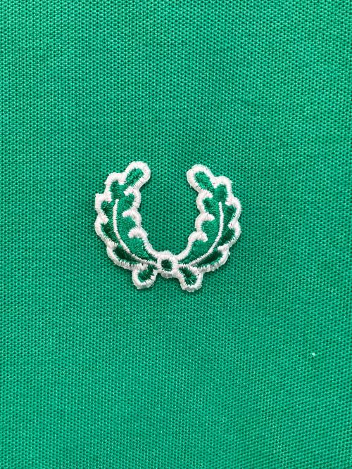 FRED PERRY（フレッドペリー）FRED PERRY (フレッドペリー) トラックジャケット　J5327/735 グリーン サイズ:Mの古着・服飾アイテム