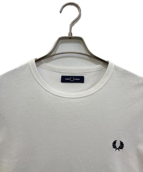 FRED PERRY（フレッドペリー）FRED PERRY (フレッドペリー) Ringer T-Shirt　M3519/100 ホワイト サイズ:Lの古着・服飾アイテム