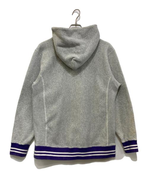 Champion（チャンピオン）Champion (チャンピオン) stussy (ステューシー) REVERSE WEAVE 刺繍 パーカー　C8-G121 グレー×パープル サイズ:MEDIUMの古着・服飾アイテム