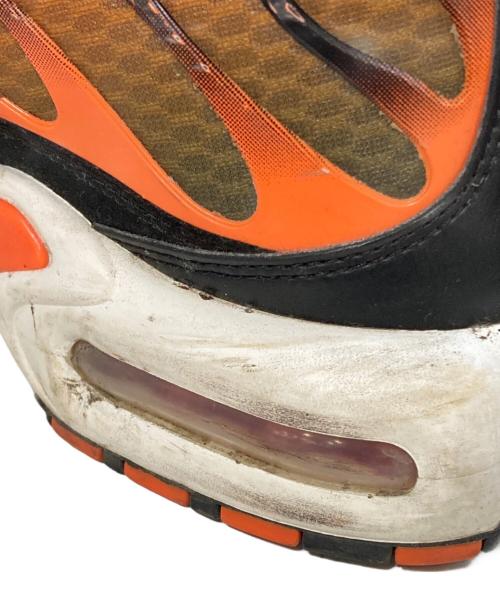 NIKE（ナイキ）NIKE (ナイキ) AIR MAX PLUS SAFETY ORANGE/UNIVERSITY GOLD-BLACK　DM0032-800 オレンジ×ブラック サイズ:26.5の古着・服飾アイテム