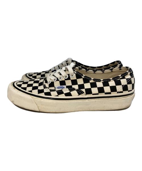 VANS（ヴァンズ）VANS (ヴァンズ) ローカットスニーカー　507452 ホワイト×ブラック サイズ:25.5の古着・服飾アイテム