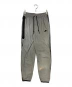 NIKEナイキ）の古着「AS M NK TCH SSNL WVN PANT REFLECT SILVER/BLACK」｜グレー