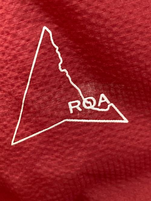 ROA（ロア）ROA (ロア) Hue Packable Wind Jacket レッド サイズ:Mの古着・服飾アイテム