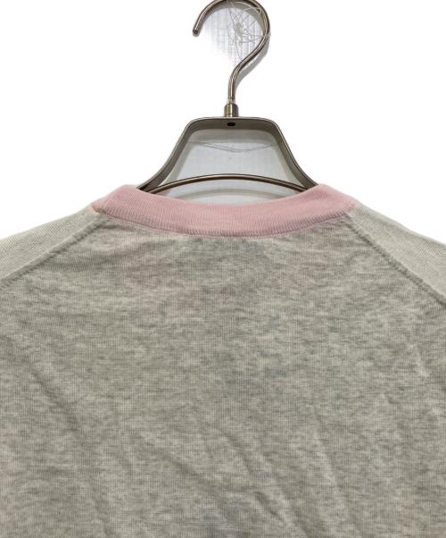 maison kitsune（メゾンキツネ）maison kitsune (メゾンキツネ) ベビー フォックス パッチ カラー ブロック ジャンパー　MW00808KT1036 グレー×ピンク サイズ:L 未使用品の古着・服飾アイテム