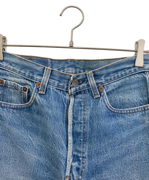 LEVI'S（リーバイス）LEVI'S (リーバイス) デニムパンツ インディゴ サイズ:31/32の古着・服飾アイテム
