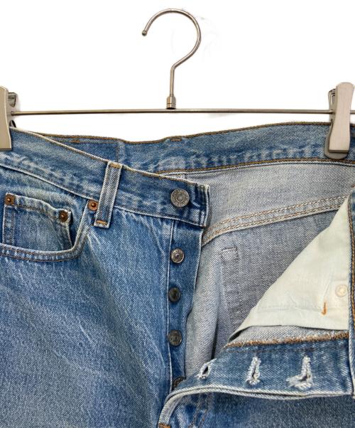 LEVI'S（リーバイス）LEVI'S (リーバイス) デニムパンツ インディゴ サイズ:31/32の古着・服飾アイテム