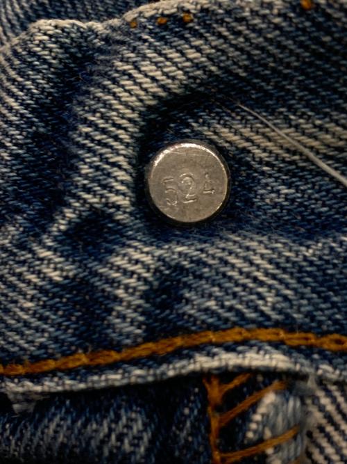 LEVI'S（リーバイス）LEVI'S (リーバイス) デニムパンツ インディゴ サイズ:31/32の古着・服飾アイテム