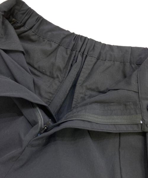 HeRIN.CYE（ヘリンドットサイ）HeRIN.CYE (ヘリンドットサイ) Many tuck cocoon pants ネイビー サイズ:36の古着・服飾アイテム